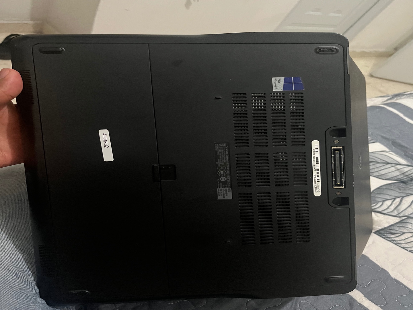 computadoras y laptops - SE VENDE LAPTOP DELL 1
