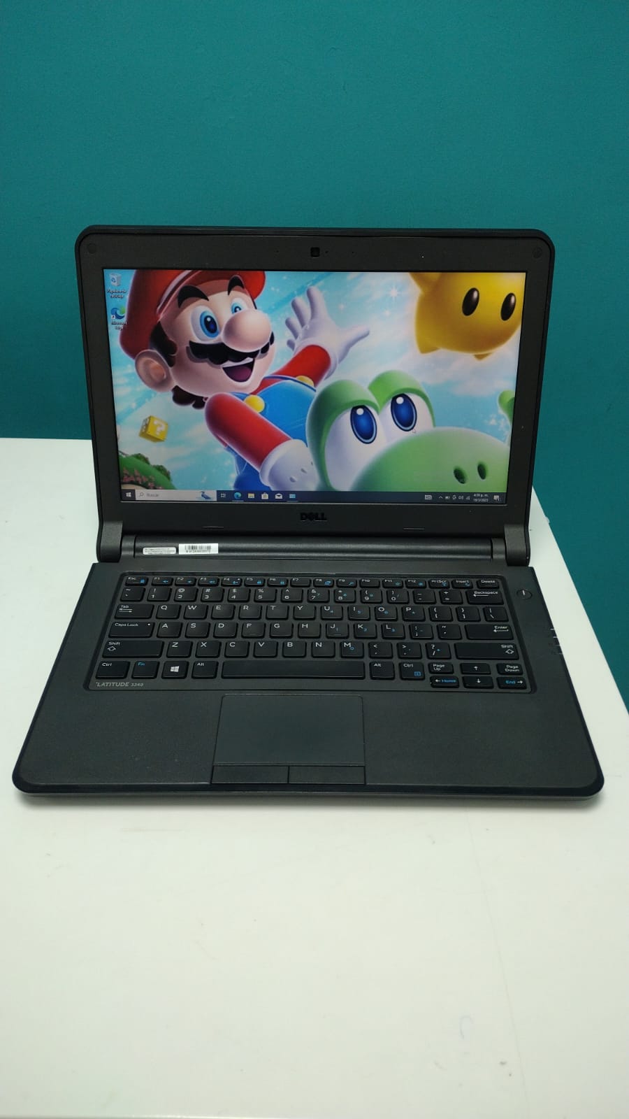 computadoras y laptops - Laptop, Dell Latitude 3340 / 4th Gen, Intel Celero