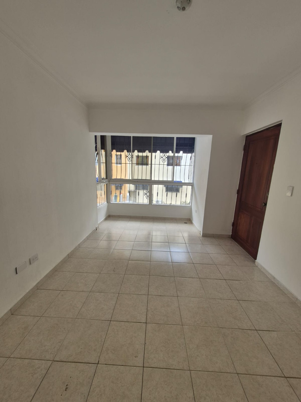 apartamentos - Apartamento en Venta en La Castellana 3H, 2B, 1P, 2do Nivel 0