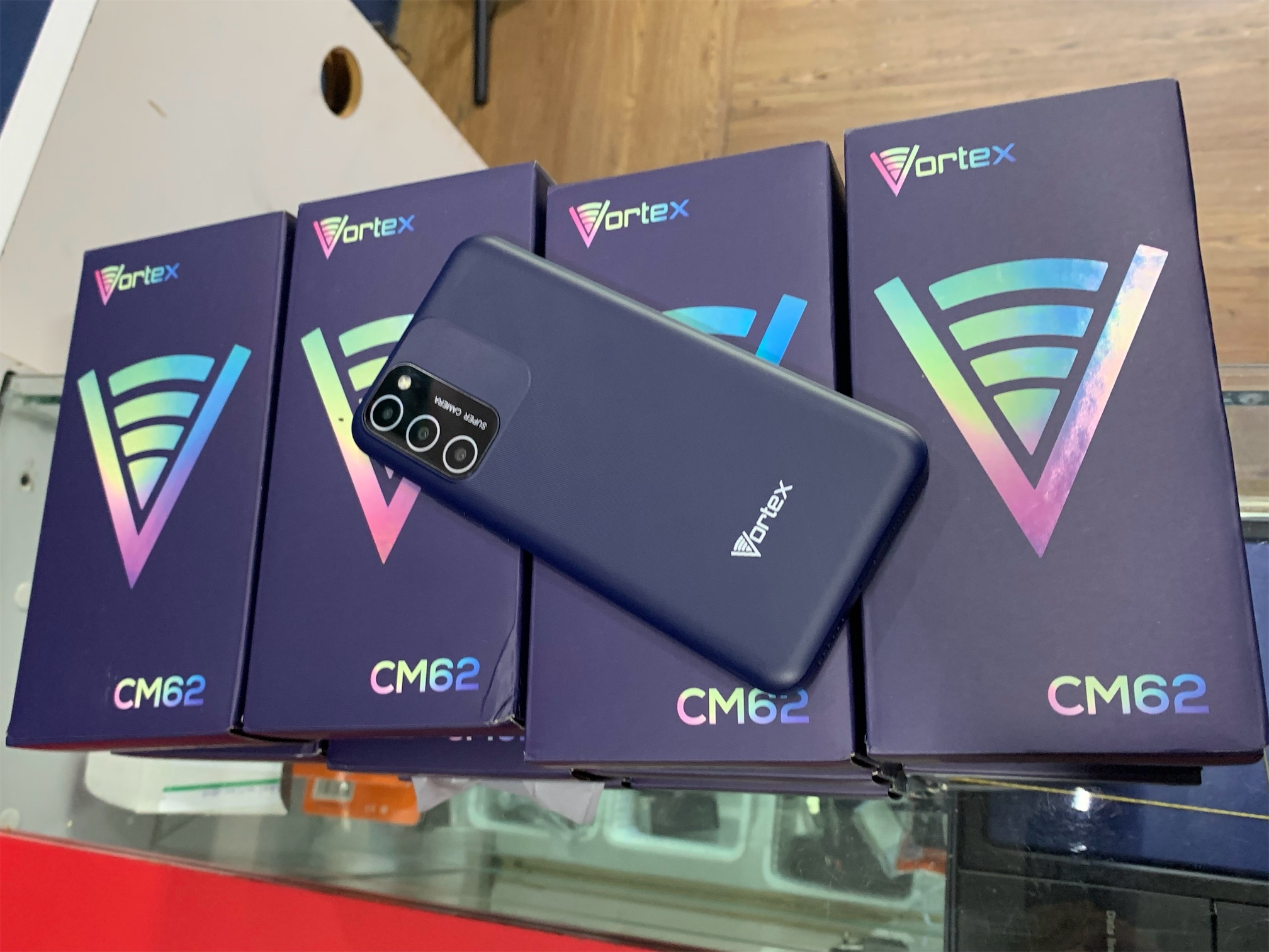 celulares y tabletas - VORTEX CM62 1