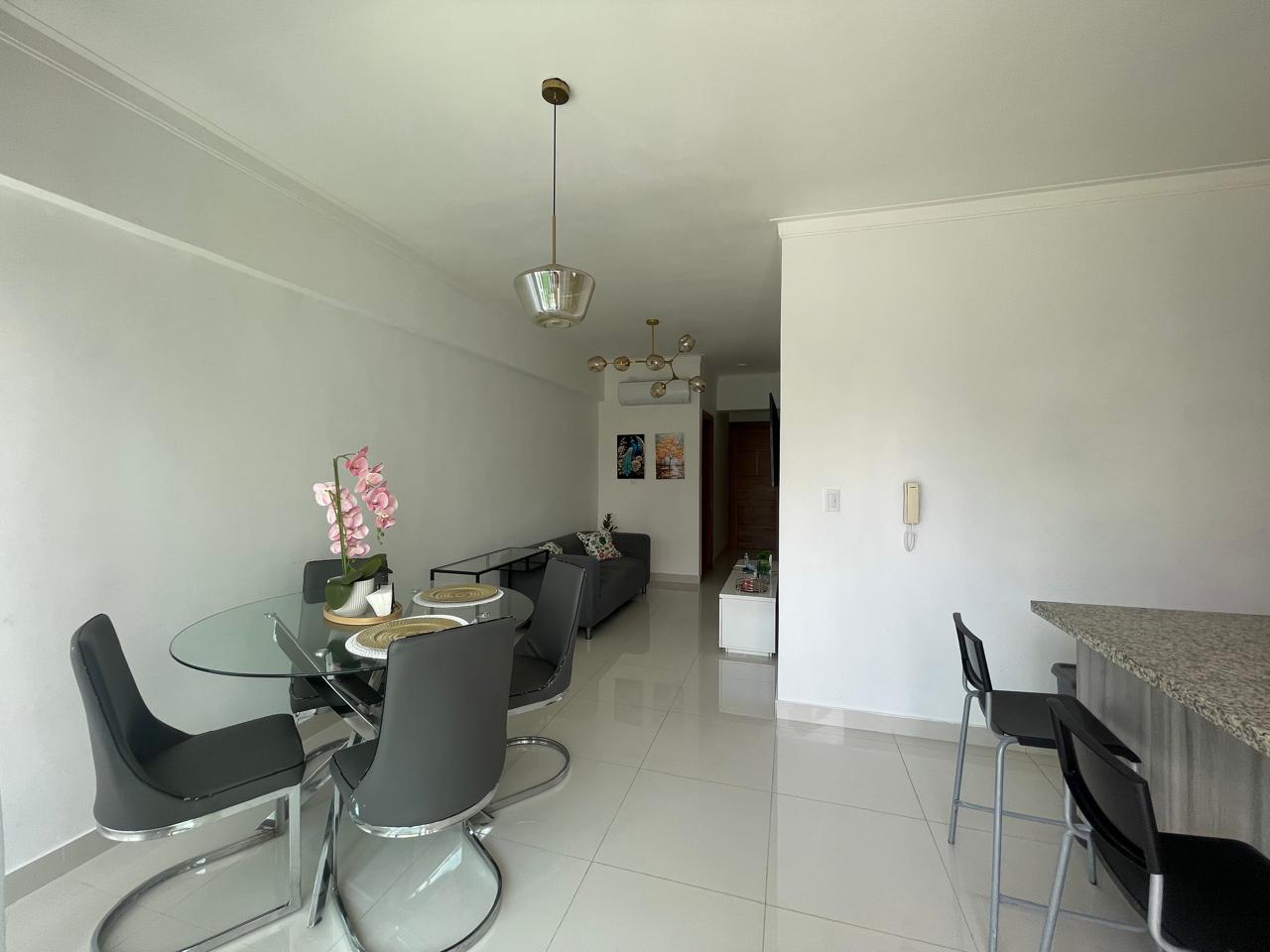 apartamentos - lquiler Apartamento Amueblado en Evaristo Morales