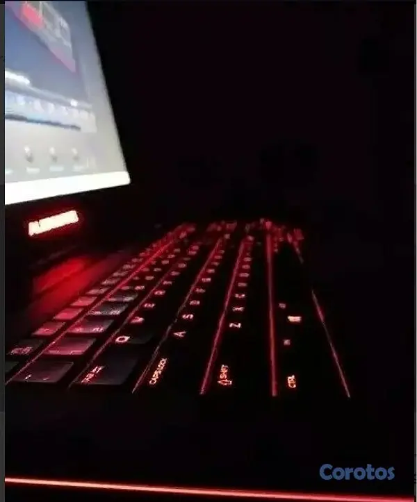 computadoras y laptops - Laptop Alienware R2 17  SSD 256GB 5