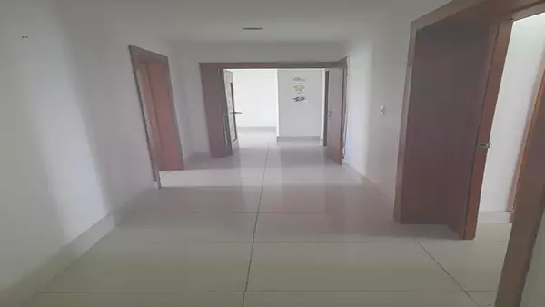 apartamentos - Venta Apartamento en Av. Sarasota 4