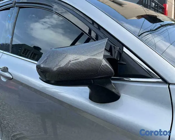 carros - TOYOTA CAMRY LE 2018 10
