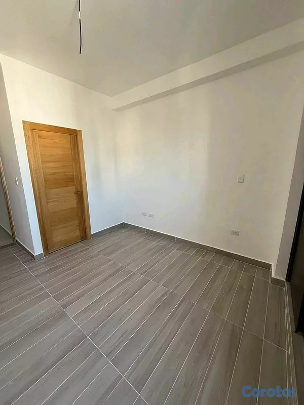 apartamentos - Alquiler de Apartamento en Evaristo morales 5