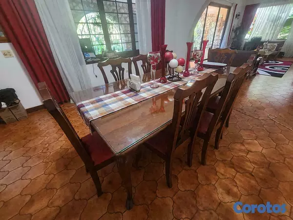 muebles y colchones - 8 plazas de comedor con vidrio templado 3