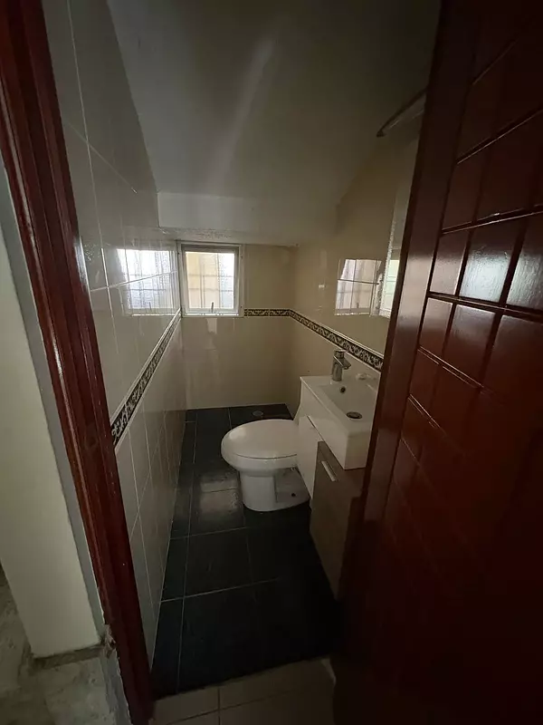 casas - Casa en alquiler Urbanización Fernandez de 4 Hab. 10