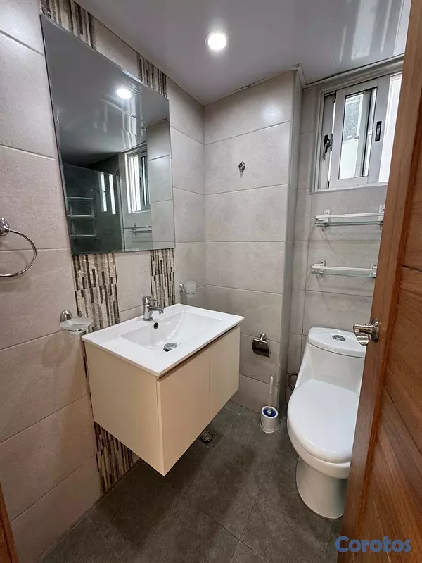 apartamentos - alquilo zona universitaria dos habitaciones 2.5 baños dos parqueos techados  5