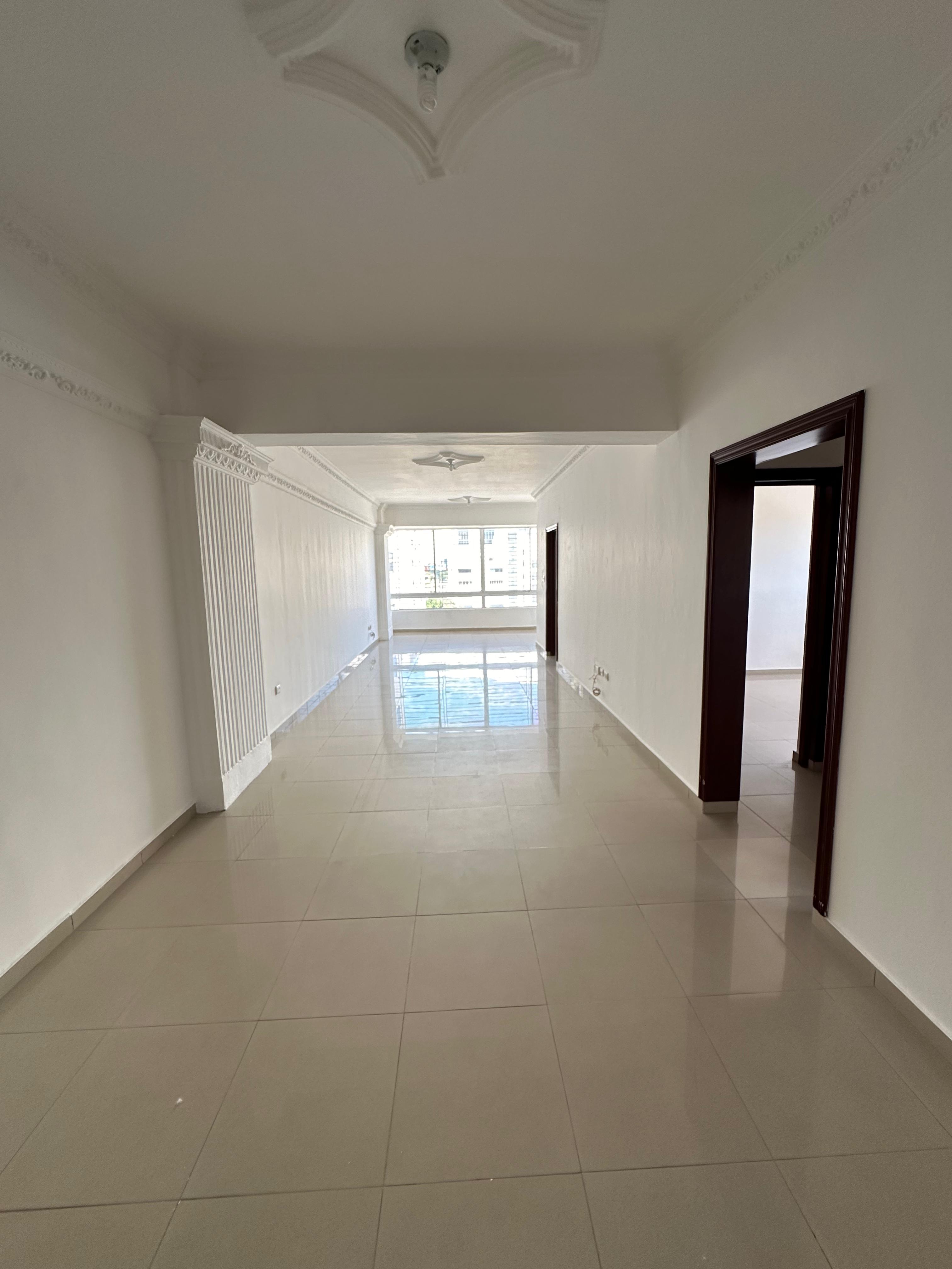 apartamentos - Apartamento en Venta en La Castellana 3H, 2B, 1P, 2do Nivel 1