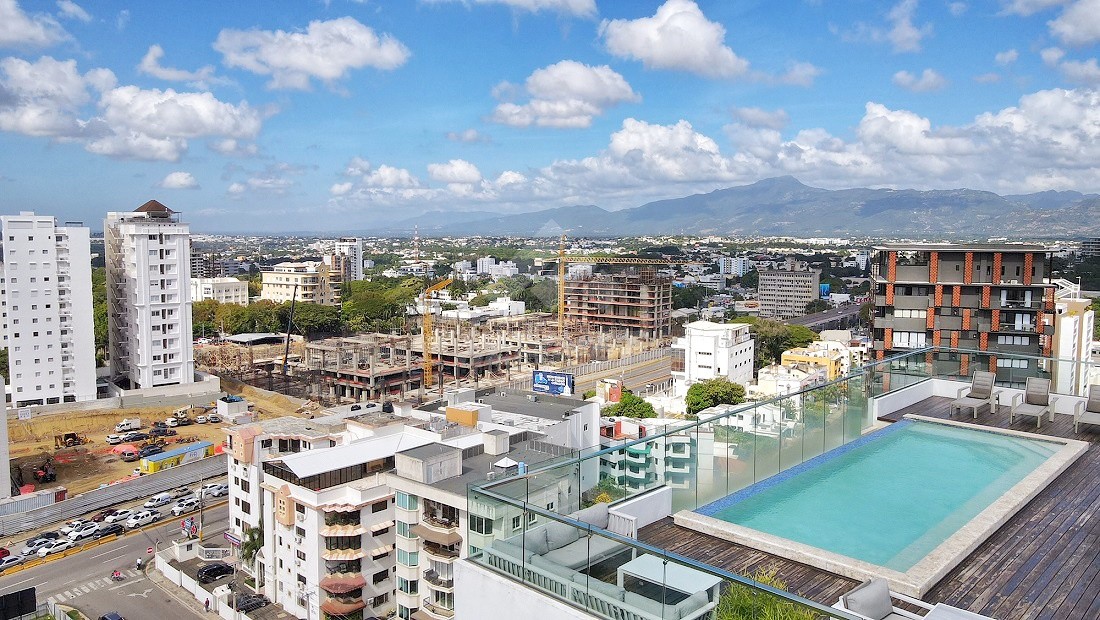 apartamentos - PISO ALTO AMUEBLADO CON PISCINA 2 HAB. LA ESMERALDA 2