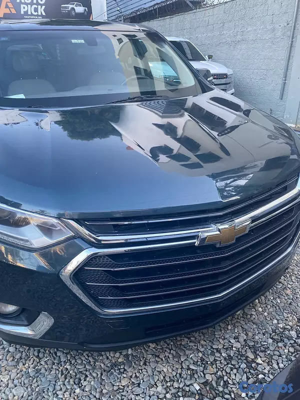 jeepetas y camionetas - Chevrolet Traverse  LT Cómo nueva  3