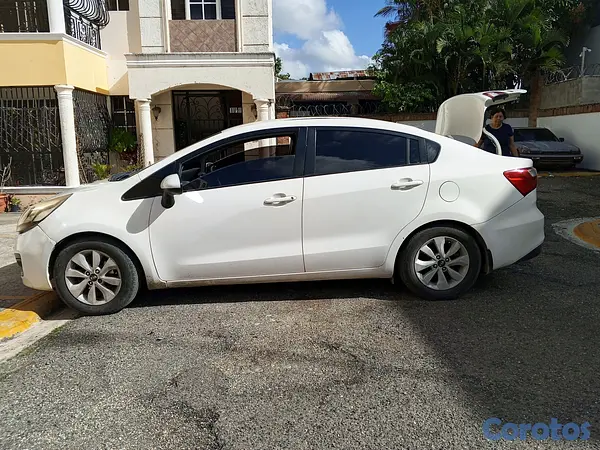 carros - VENDO KIA RIO 2016 EN BUENAS CONDICIONES 15