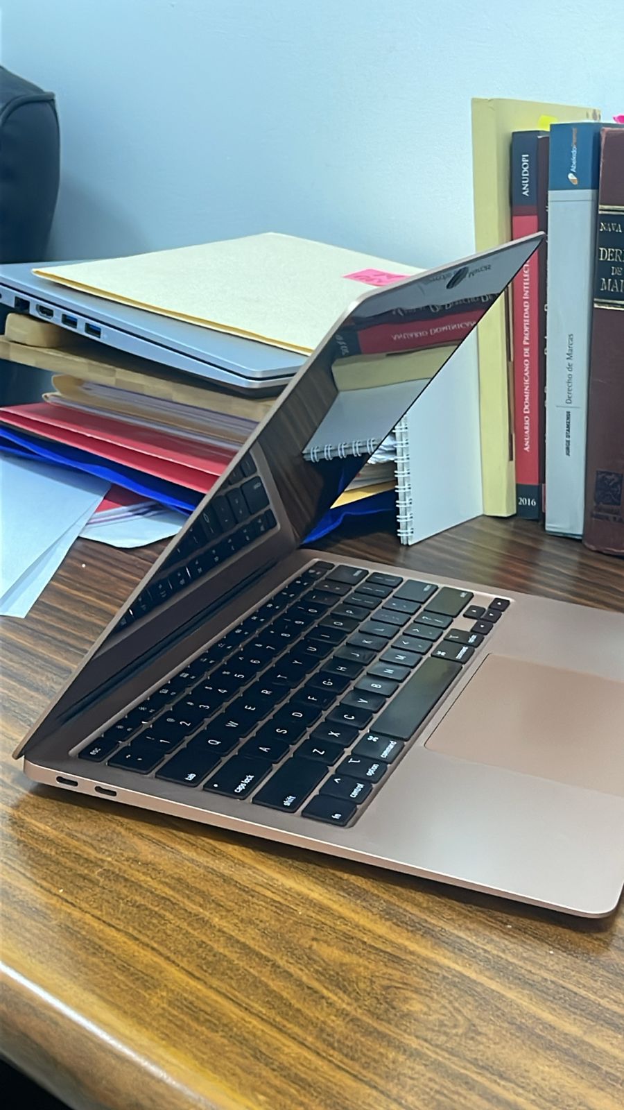 computadoras y laptops - Macbook Air 13 pulgadas 8