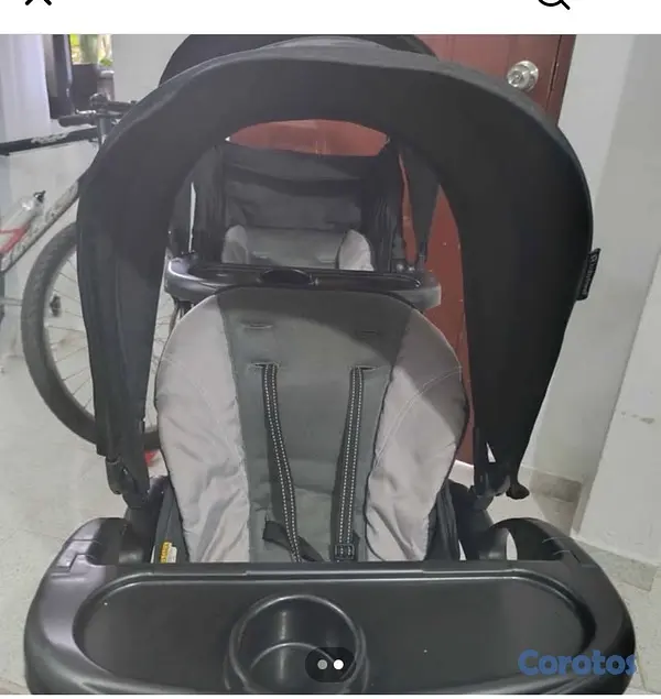 coches y sillas - Vendo coche para gemelos, el precio es totalmente negociable. 2