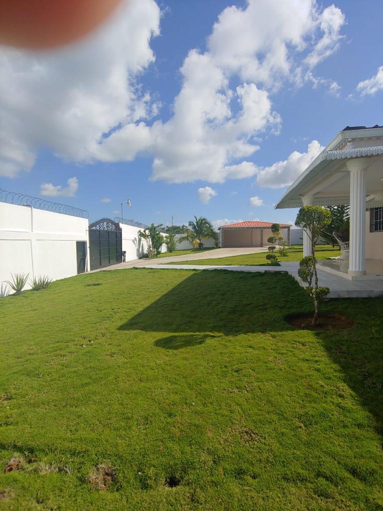 casas vacacionales y villas - Se Vende Villa Ubicada en Villa Riva, Duarte 5