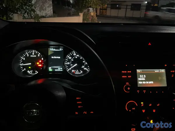 jeepetas y camionetas - Nissan Rogue S 4x2 2017 9