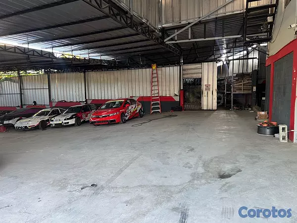 oficinas y locales comerciales - Vendo Nave Industrial en Santo Domingo Oeste  3