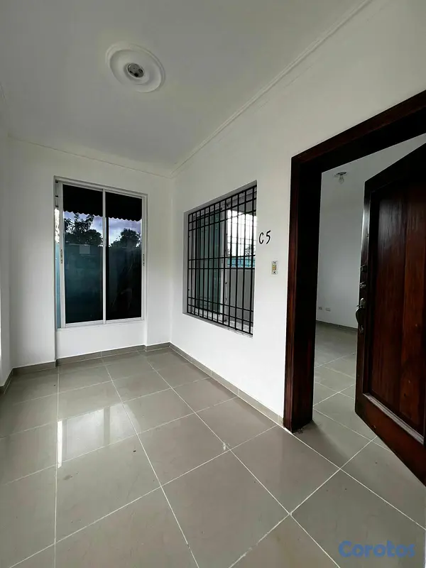 casas -  Hermosa casa en residencial privado – Licey 10