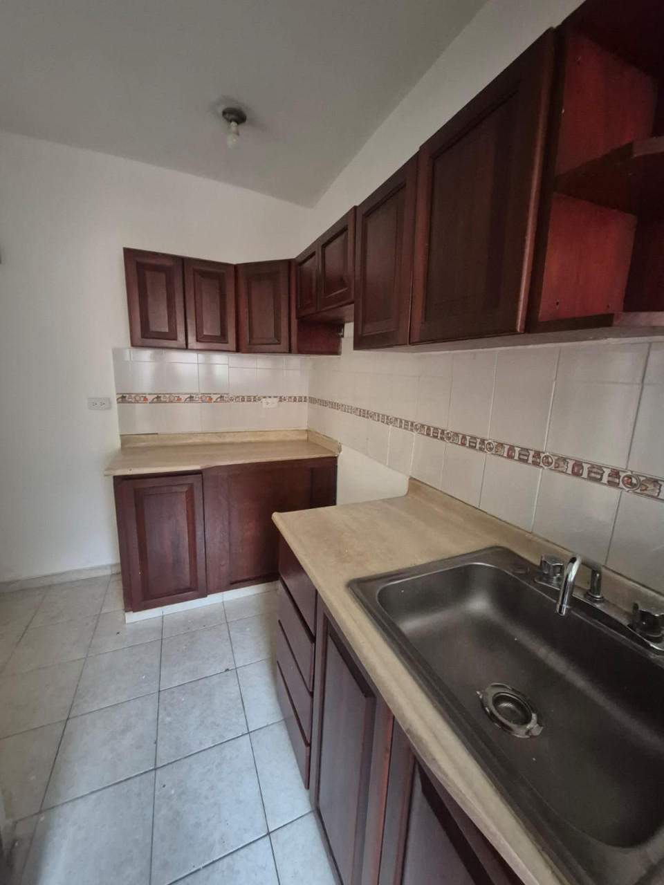 apartamentos - Apartamento en Venta en La Castellana 3H, 2B, 1P, 2do Nivel 2