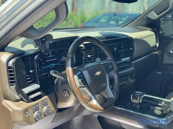 jeepetas y camionetas - Chevrolet silverado 2024 Z71 Duramax  9