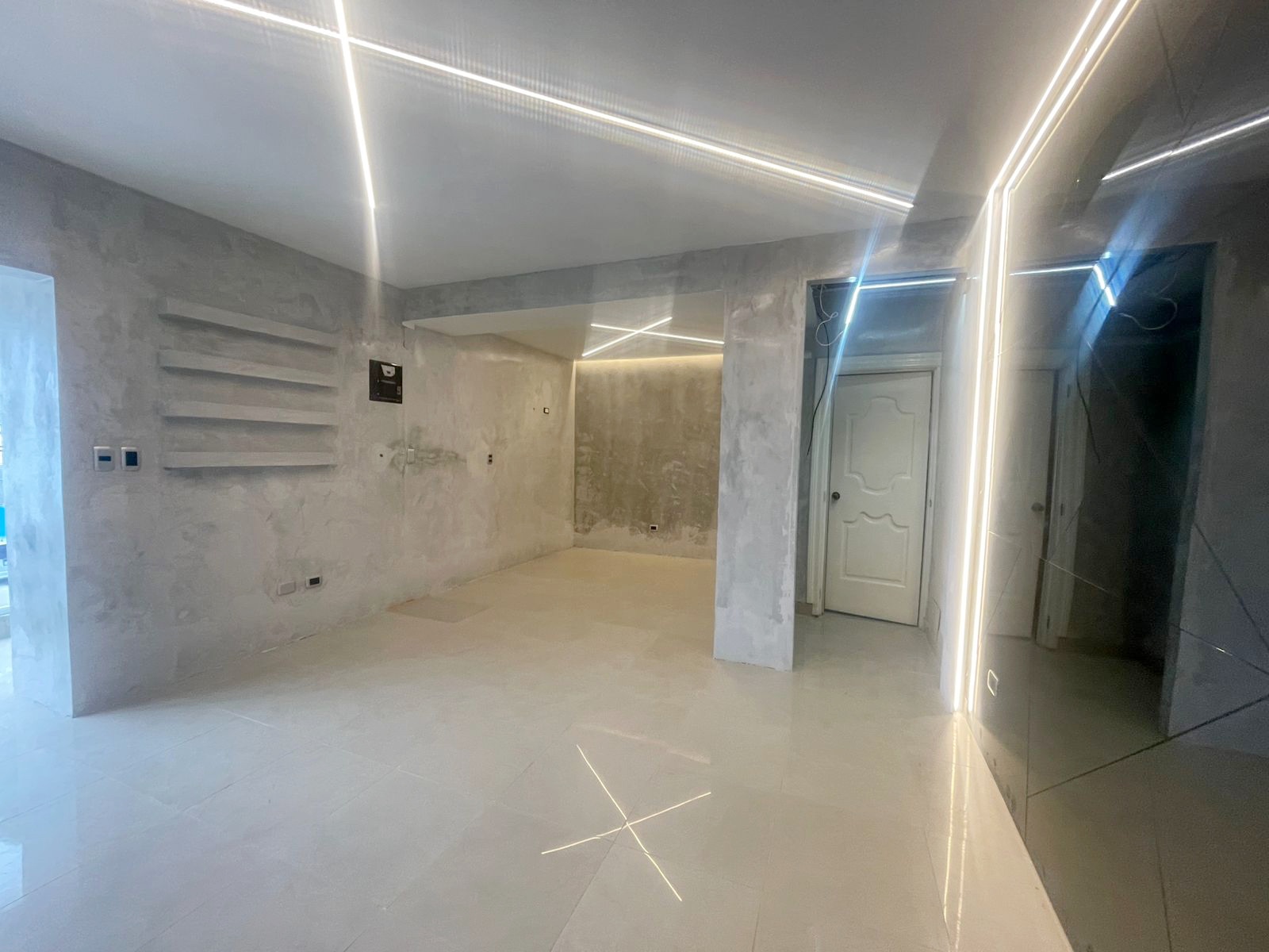 oficinas y locales comerciales - Alquilet local en los Prados  5