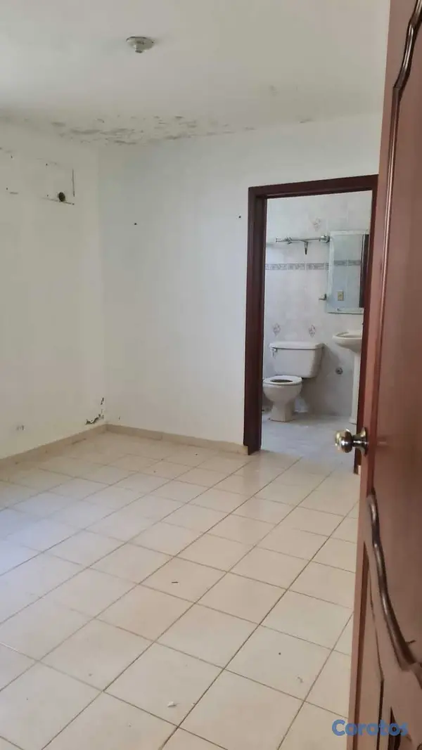 casas - Casa de 3 habitaciones Urb. Italia! 2