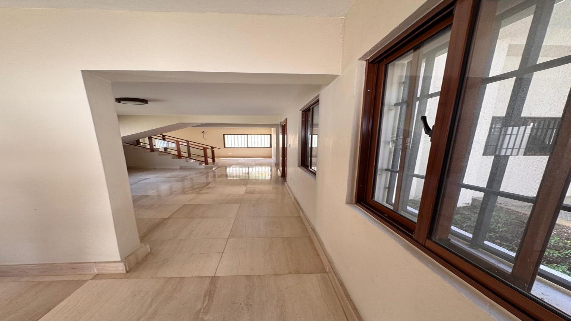 casas - Casa en Alquiler de 4 habitaciones en Paraiso 7