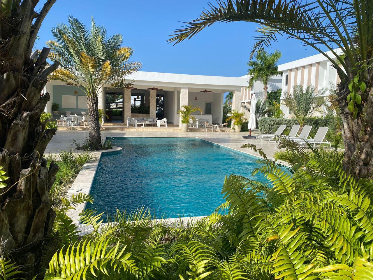 casas vacacionales y villas - Villa de tres habitaciones con acceso a la playa 0