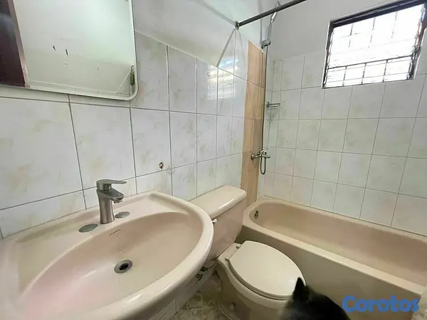 casas - Excelente Residencia en Las Américas Los Corales  5