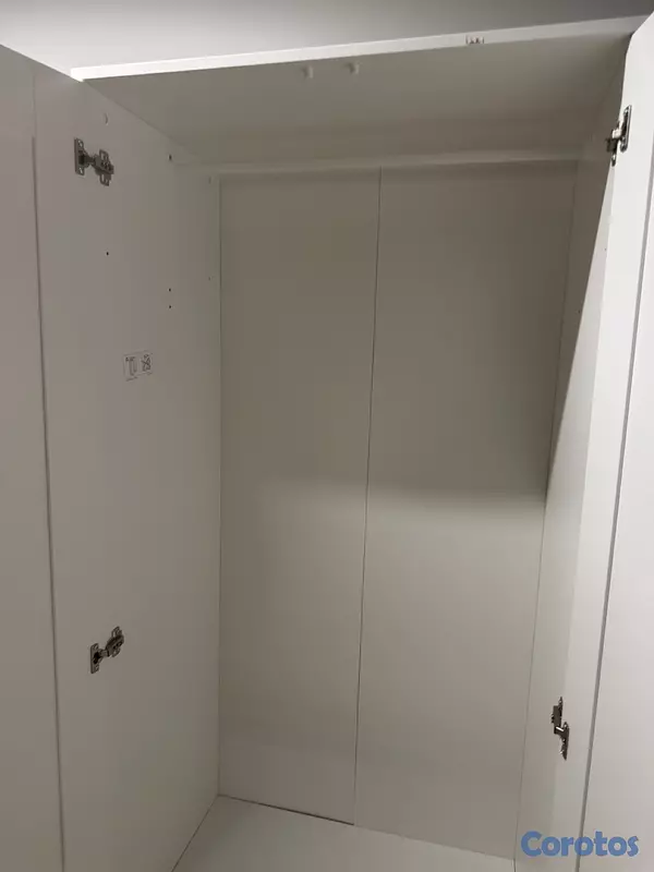 muebles y colchones - Closet BRIMNES tres puerta  2