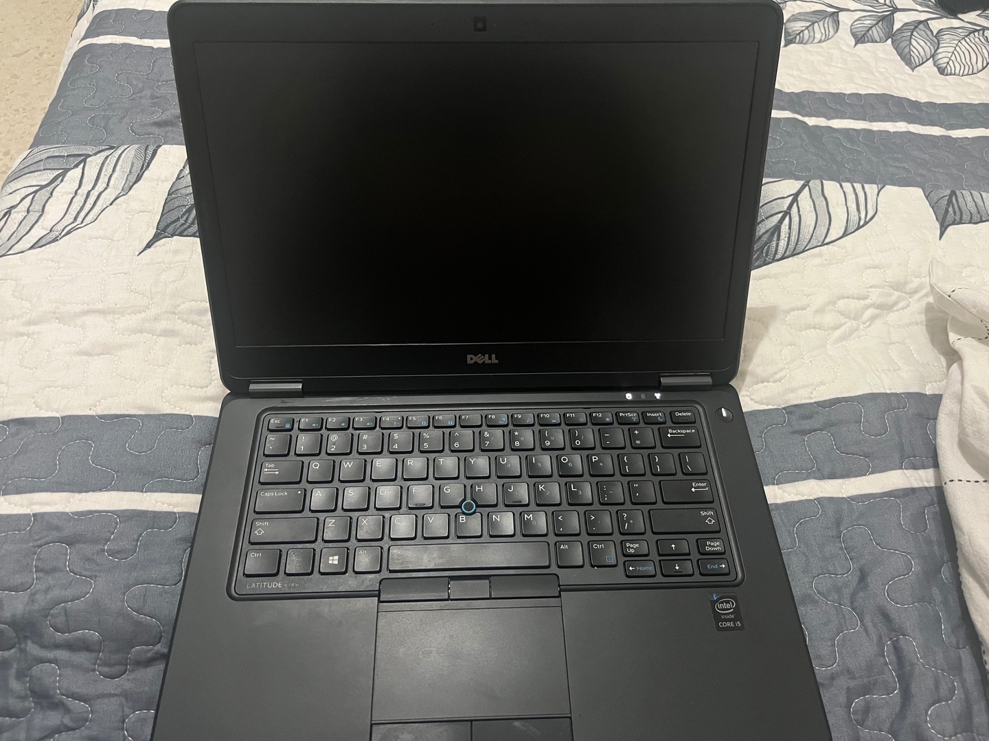 computadoras y laptops - SE VENDE LAPTOP DELL