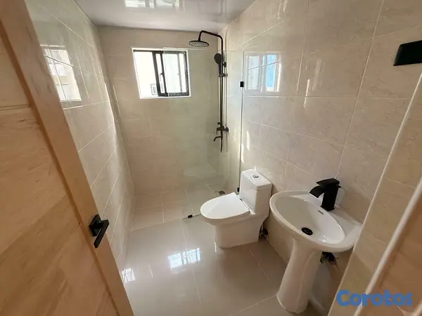 apartamentos - Apartamento en La Romana – Ideal para Vivir o Invertir 8