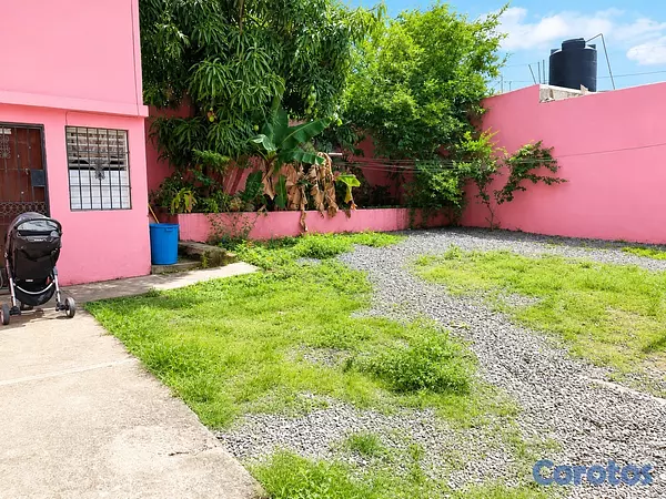apartamentos - Venta de edificio de 5 apartamentos con solar de 406 metros  8