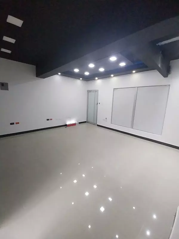 oficinas y locales comerciales - Local comercial Evaristo  5