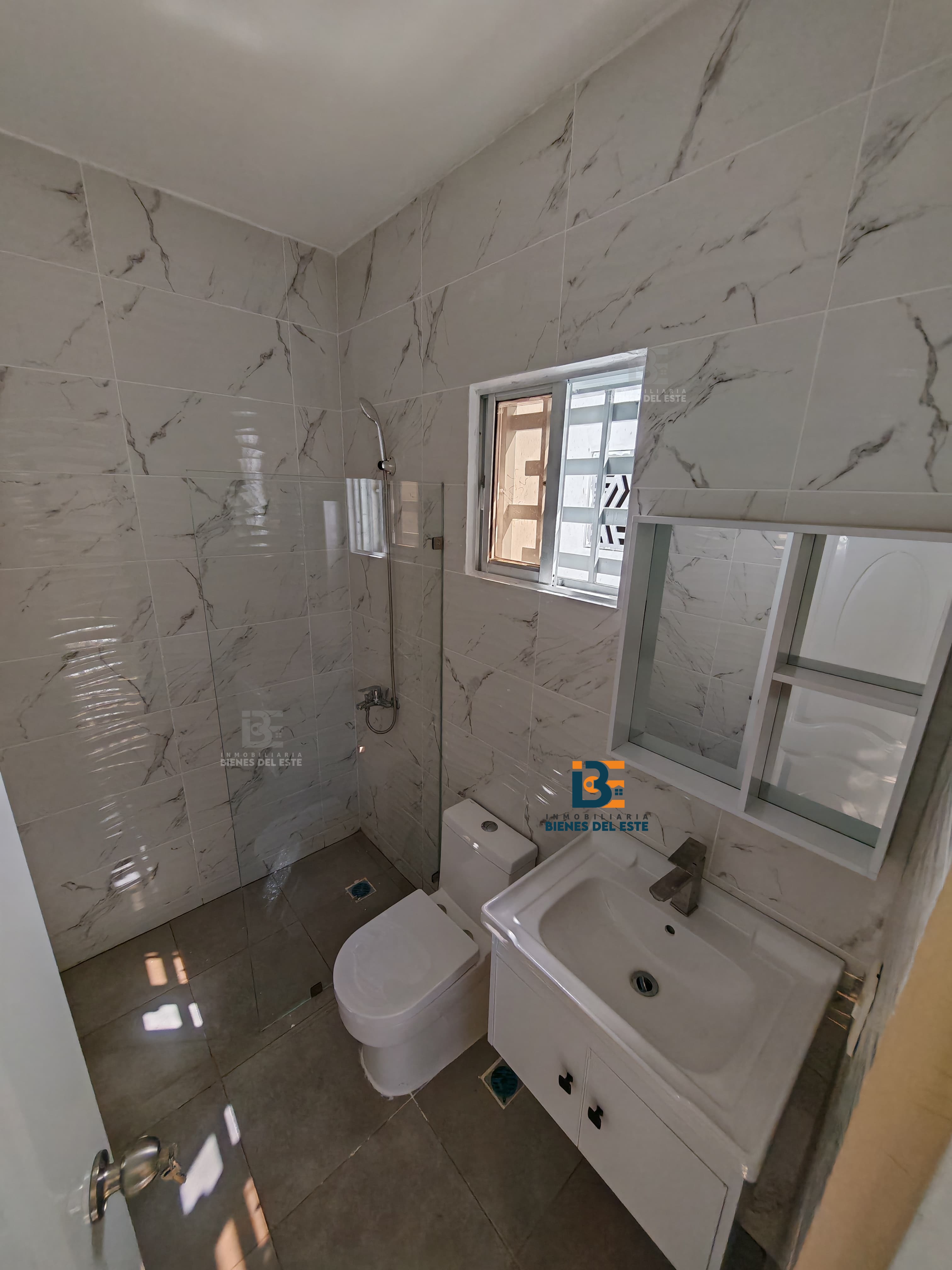 apartamentos - SE RENTA NUEVO Apartamento Amplio, SPM. 7