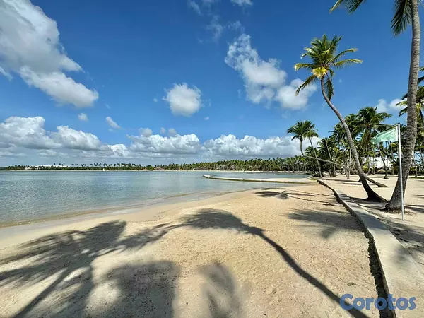 casas vacacionales y villas - Villa en Venta y Alquiler PLAYA NUEVA ROMANA 9