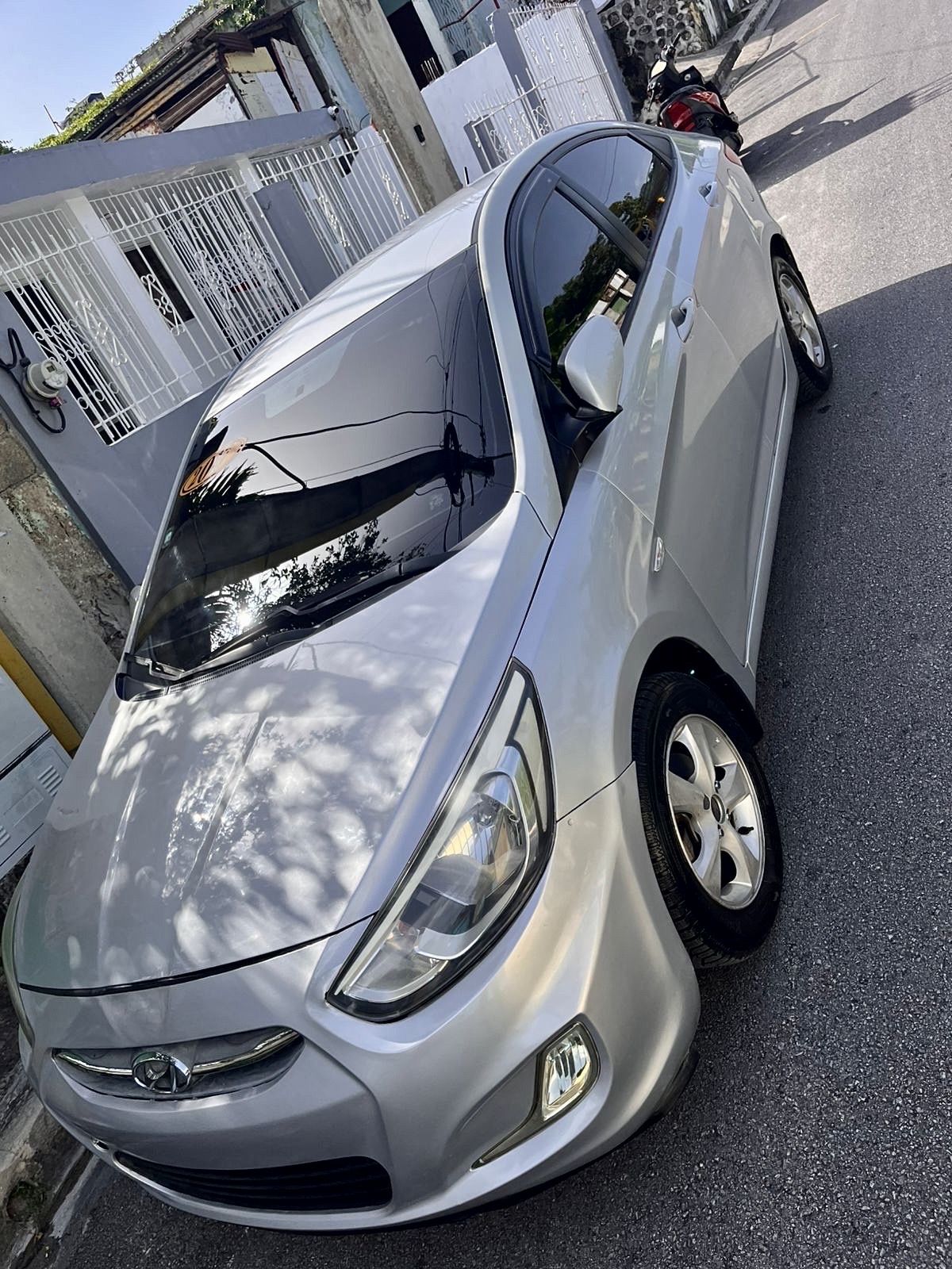carros - Hyundai Accent 2017 - Motor Dohc