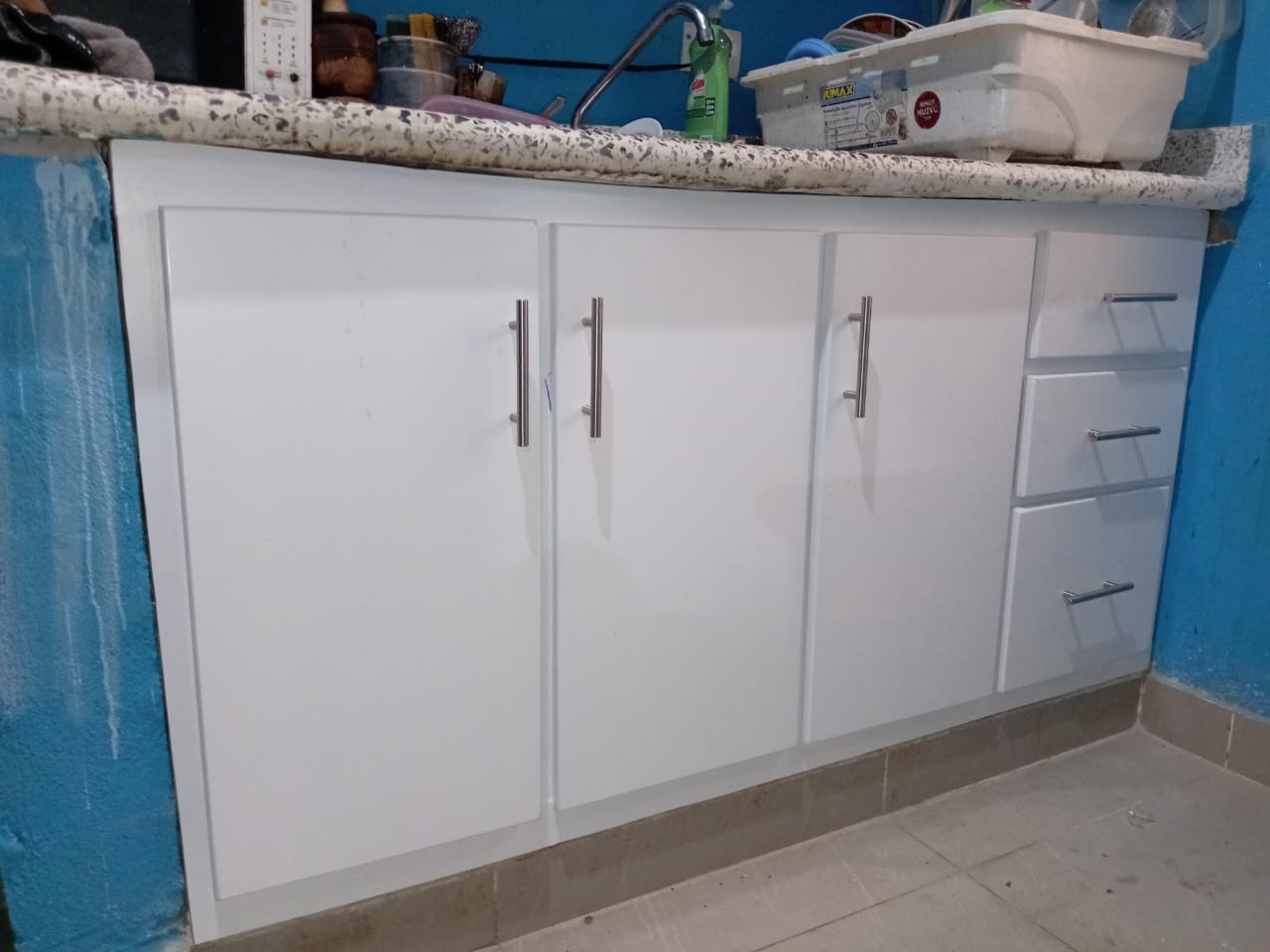 muebles y colchones - Puertas de gabinete blanco  1