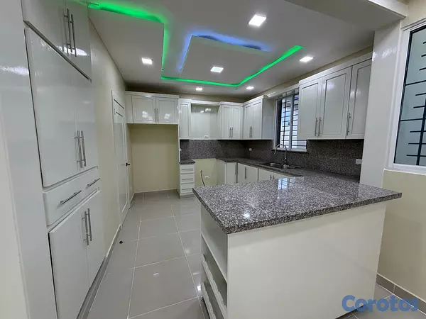 casas - casa en venta en urbanización cerrada con seguridad en Gurabo  3