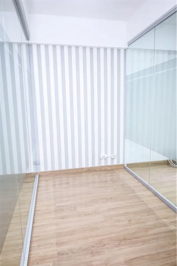 oficinas y locales comerciales - Local en serralles  2