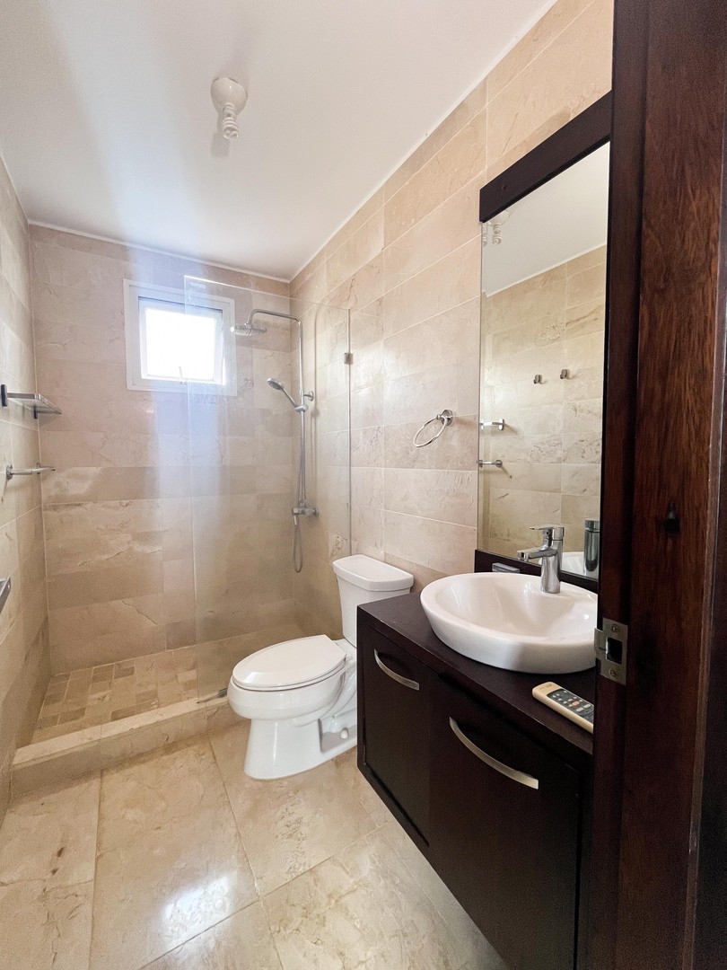 apartamentos - Apartamento en Torre en La Esmeralda  1