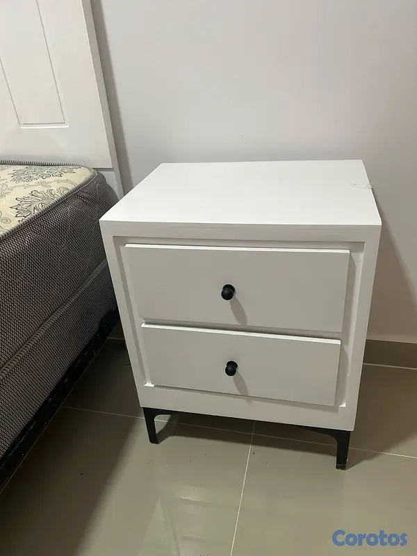 muebles y colchones - 137 centímetros de ancho 
190 centímetros de largo  3
