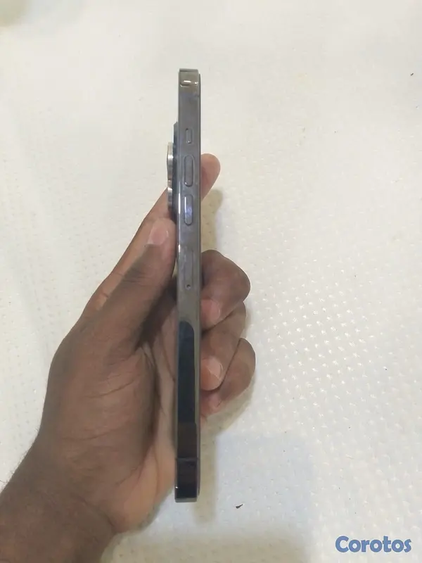 celulares y tabletas - se vende iPhone 13 Pro Max  5
