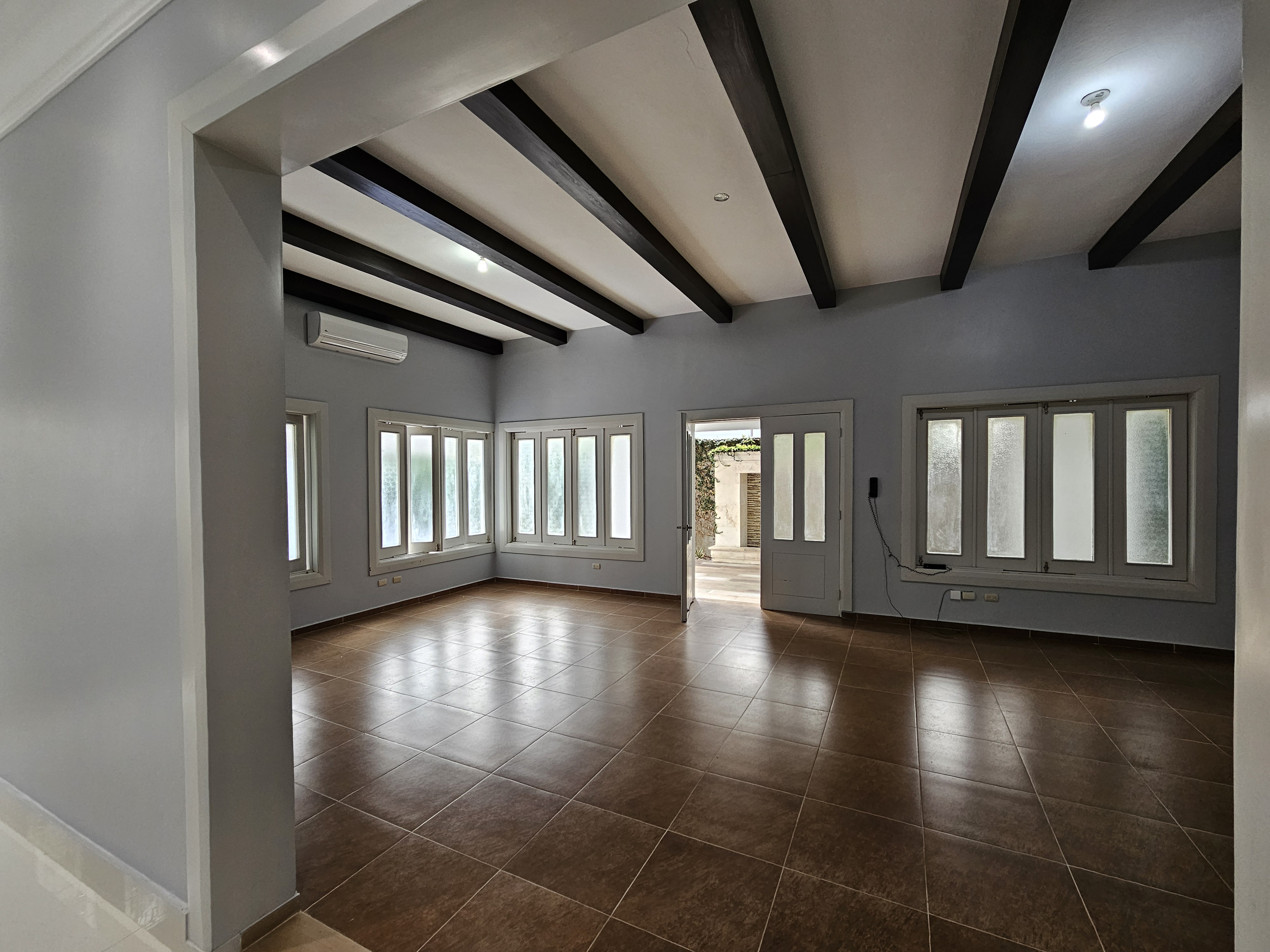 casas - Se Vende Casa en Proyecto Cerrado en San Francisco de Macorís Macoris
 8