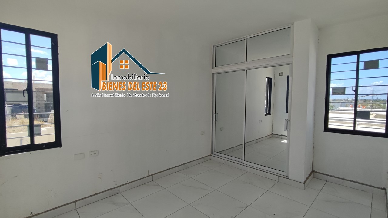 casas - En Venta Casa con Terminación de Alta Calidad Muy Espaciosa  y Moderna  9