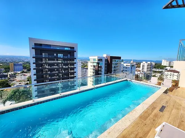 apartamentos - Piso alto de renta en La Esmeralda 9