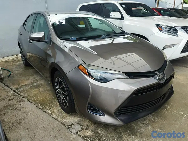 carros - 2019 Toyota Corolla  7