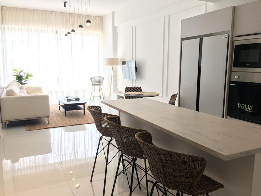 apartamentos - Apartamento en Alquiler Amueblado Piantini de Una Habitación 3