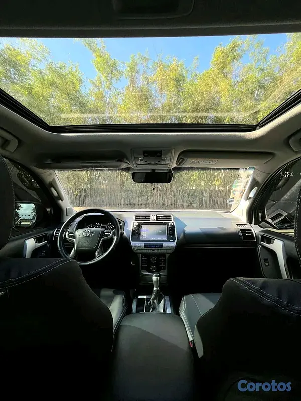 jeepetas y camionetas - Toyota land cruicer prado vxl 2018 5