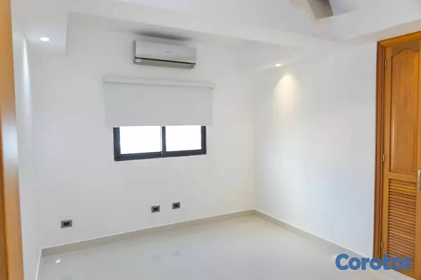 apartamentos - Apartamento Remodelado en Torre Clásica – La Esper 9